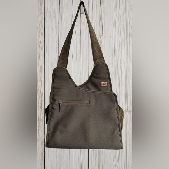 Merrell Other - Merrell Gray/Olive Green Textured Bag with Red Logo